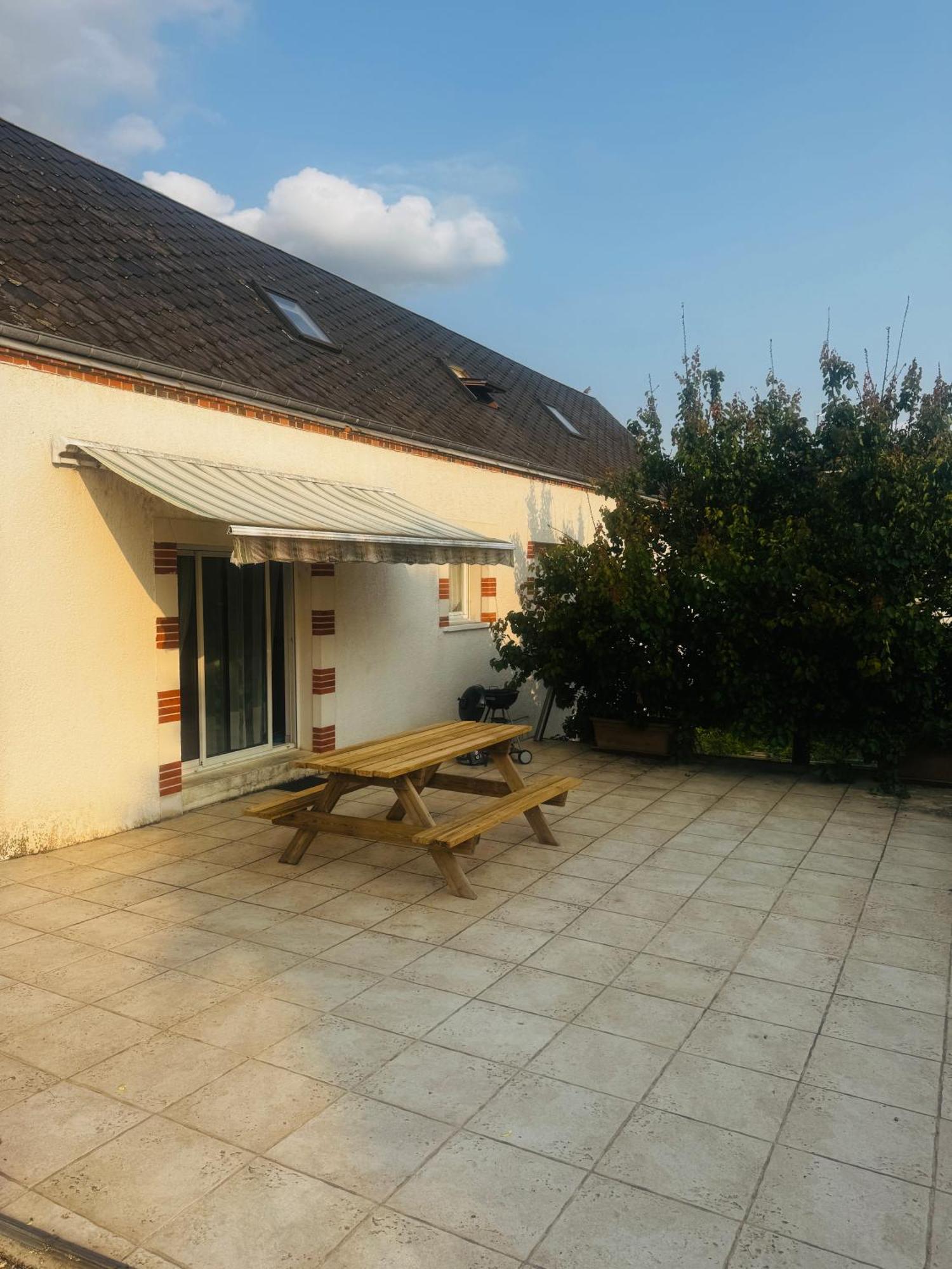 Maison De Bord De Loire Sully-sur-Loire Extérieur photo